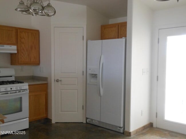 2729 Elizabeth Pkwy in Fallon, NV - Building Photo - Building Photo