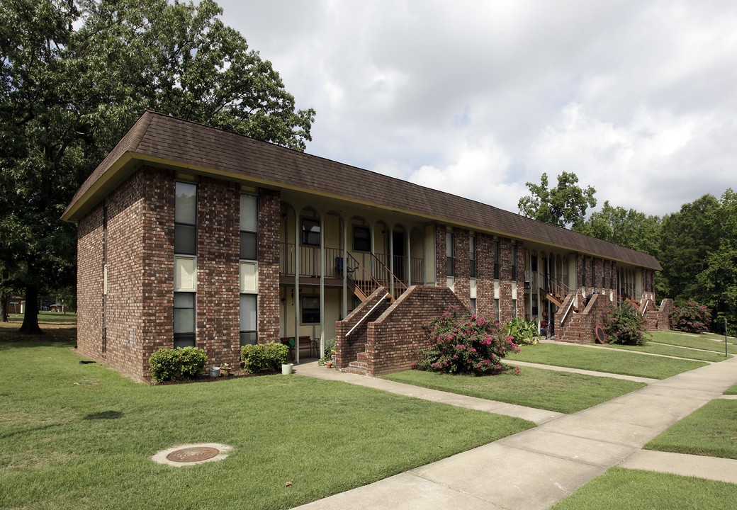 Abington place in Cabot, AR - Building Photo