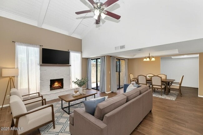 5726 N 10th St in Phoenix, AZ - Building Photo - Building Photo