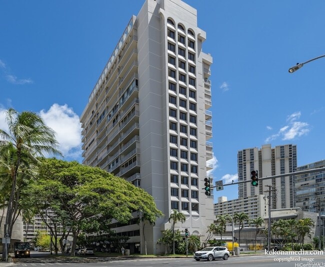 475 Atkinson Dr, Unit 1701 in Honolulu, HI - Building Photo - Building Photo