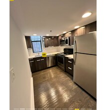 102 Queensberry St, Unit 8 in Boston, MA - Foto de edificio - Building Photo