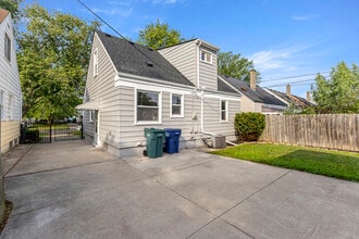 2178 Hartwick Hwy in Lincoln Park, MI - Building Photo - Building Photo