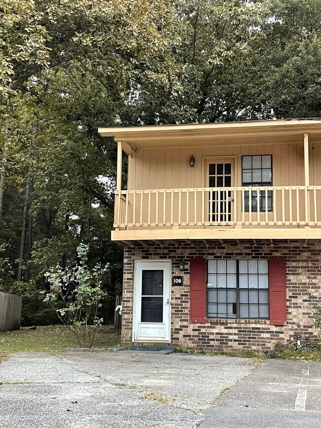 property at 106 Kimeran Ln