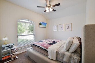 216 Walkup Ln in Leander, TX - Building Photo - Building Photo