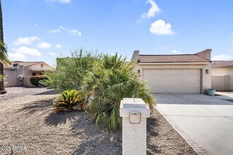 25810 S Boxwood Dr in Sun Lakes, AZ - Building Photo - Building Photo