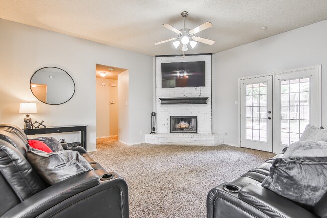 6808 9th St in Lubbock, TX - Building Photo - Building Photo