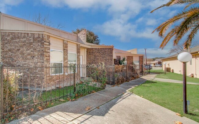 property at 1014 Graham Dr