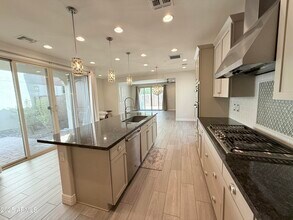 2366 W Gloria Ln in Phoenix, AZ - Building Photo - Building Photo