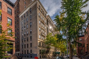 Florence Court Cooperative in Brooklyn, NY - Building Photo