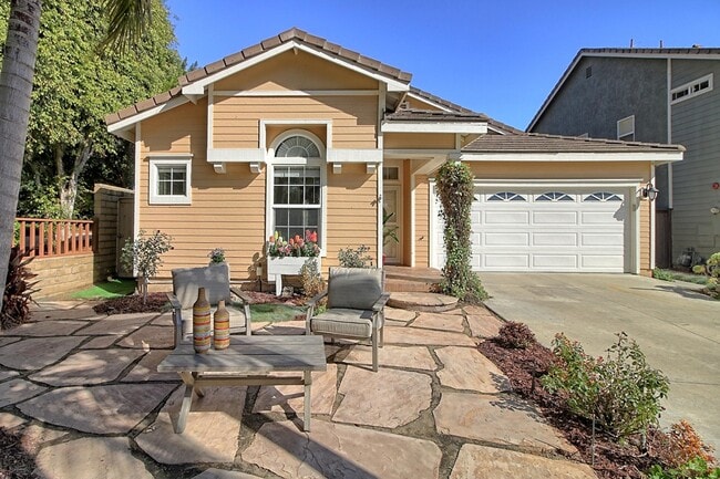538 Donizetti Ave
