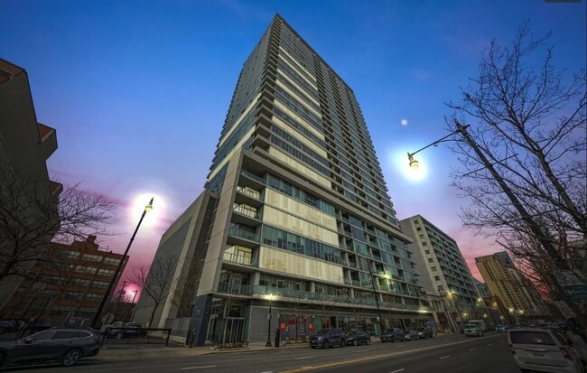 property at 1720 S Michigan Ave