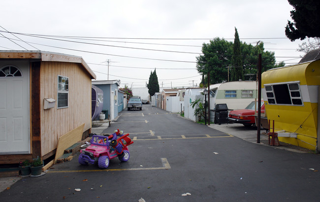 Miracle Trailer Park in Gardena, CA - Building Photo - Building Photo