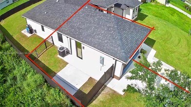 3204 40th St SW in Lehigh Acres, FL - Building Photo - Building Photo