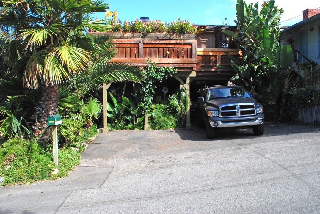 31913 9th Ave in Laguna Beach, CA - Building Photo