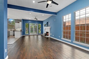 14231 Championship Ln in Houston, TX - Building Photo