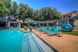 Essence North Dallas