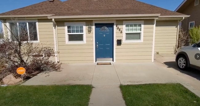 property at 4888 Elm Ct