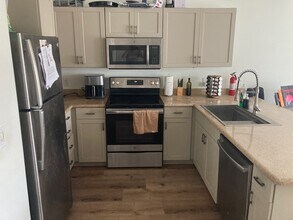 1501 Front St, Unit 304 in San Diego, CA - Building Photo - Building Photo