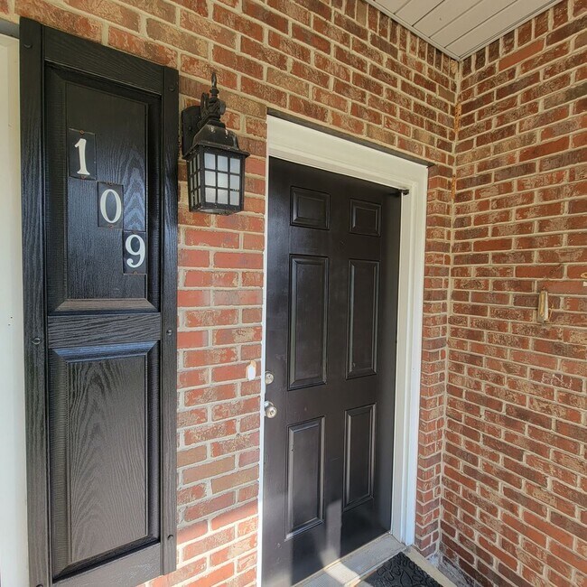 109 Eastgate Cir-Unit -109Eastgate in Cookeville, TN - Foto de edificio - Building Photo