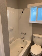 251 Martin St in Klamath Falls, OR - Building Photo - Building Photo