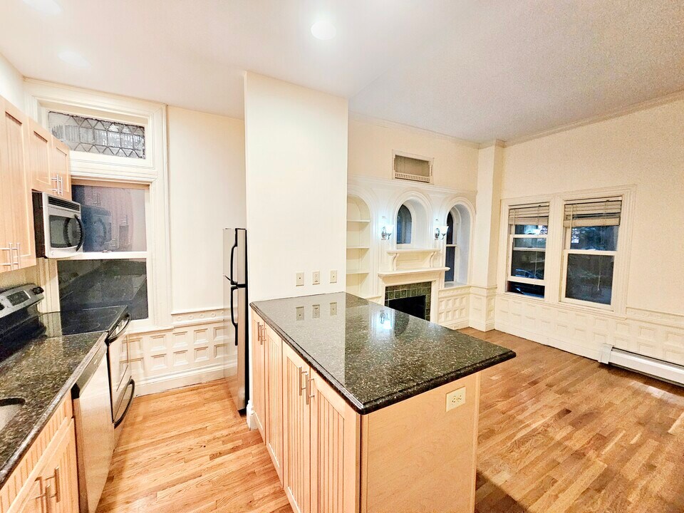 197 Commonwealth Ave, Unit 44 in Boston, MA - Foto de edificio