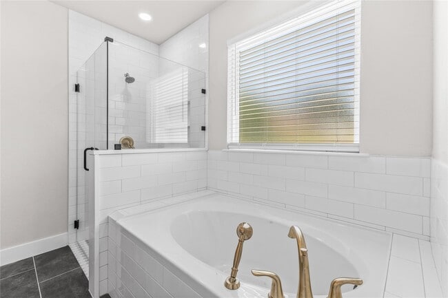 property at 2398 Valley Dr