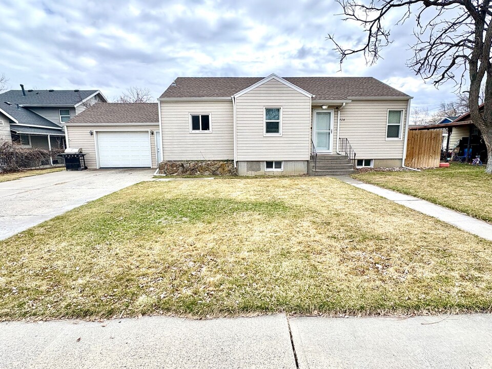 724 Howard Ave in Billings, MT - Building Photo