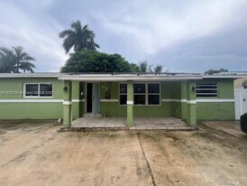 3038 Arthur St in Hollywood, FL - Building Photo