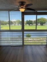 9230 Lagoon Pl in Davie, FL - Building Photo - Building Photo
