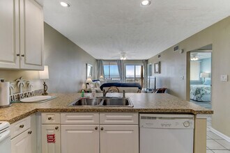 426 S Fletcher Ave-Unit -ID1248257P in Fernandina Beach, FL - Foto de edificio - Building Photo