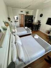 6345 Collins Ave in Miami Beach, FL - Building Photo - Building Photo