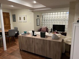 20 Highland Ave, Unit 1 in Cambridge, MA - Building Photo