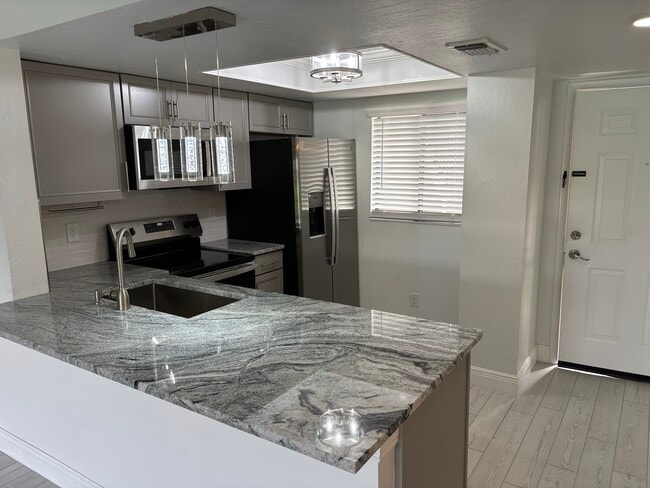 property at 1704 University Ln
