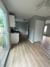 4314 Lake Ave, Unit 4316 Lake Ave in Rochester, NY - Building Photo - Building Photo