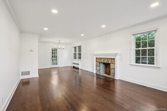 71 Tamarack Rd in Rye Brook, NY - Building Photo - Building Photo