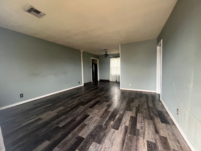 2218 Lampton St in Muskogee, OK - Building Photo - Building Photo