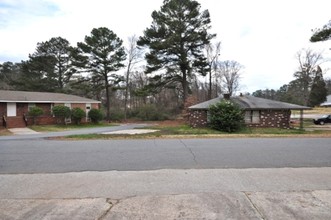 4481 Cemetary St in Powder Springs, GA - Building Photo - Building Photo