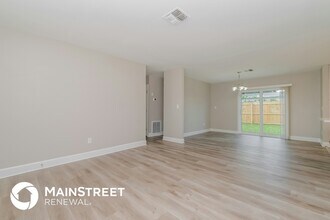 5510 93rd Ave N in Pinellas Park, FL - Foto de edificio - Building Photo