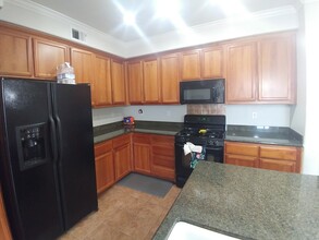 4285 Clarinbridge Cir in Dublin, CA - Building Photo - Building Photo