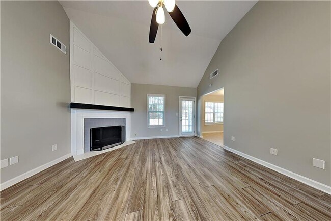 917 Tucker Ln in Loganville, GA - Building Photo - Building Photo