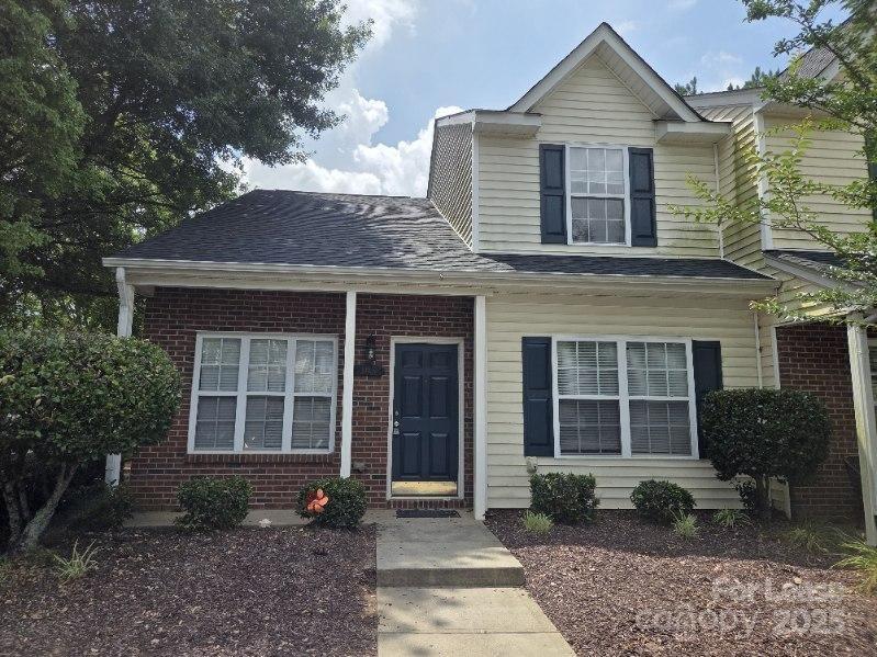 105 Lynch Cir in Mooresville, NC - Building Photo