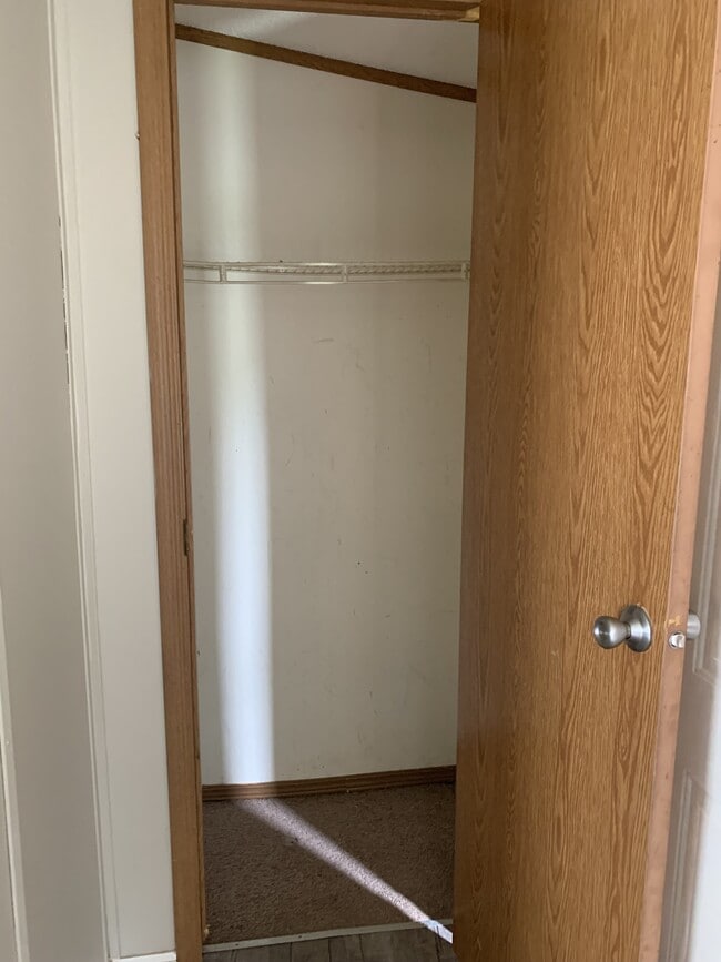 122 Zackary St in Oak Grove, KY - Building Photo - Building Photo