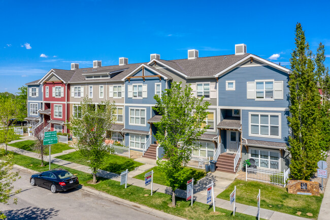 20 Auburn Bay Ave SE