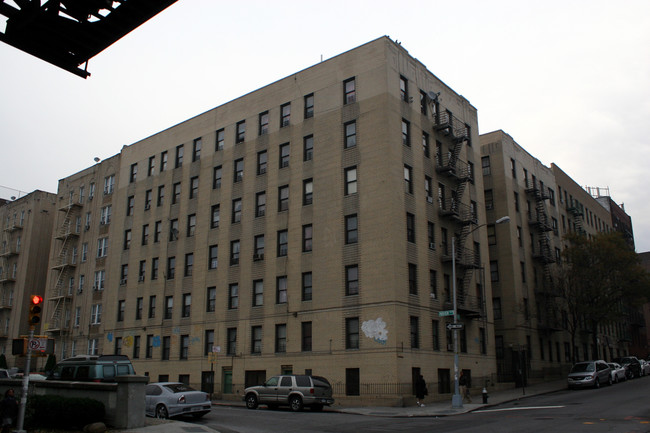 5 E 196th St in Bronx, NY - Building Photo - Building Photo