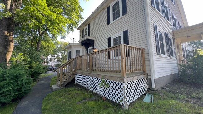 50-52-52 High St in Exeter, NH - Building Photo - Building Photo