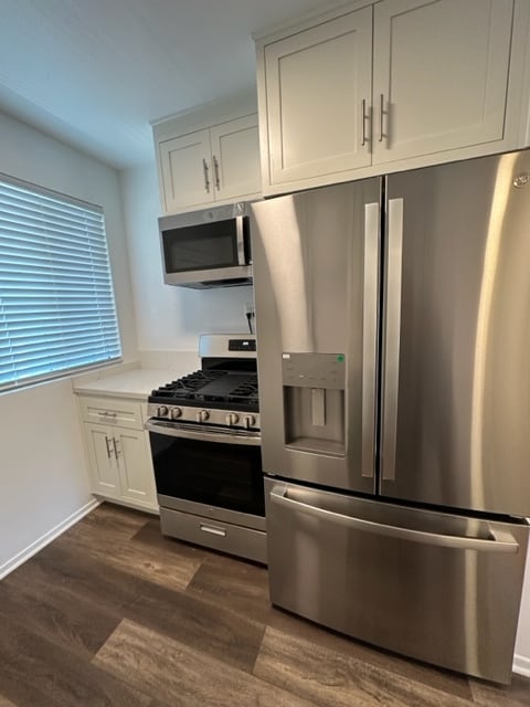6108 Carmen Pl