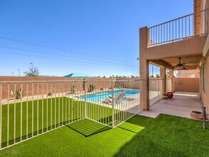 304 Jolly January Ave in Las Vegas, NV - Building Photo - Building Photo