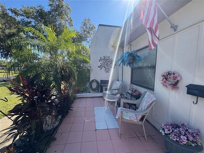 1606 Flint Dr W in Clearwater, FL - Building Photo - Building Photo