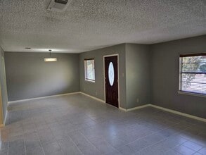 410 E Main St in Llano, TX - Building Photo - Building Photo