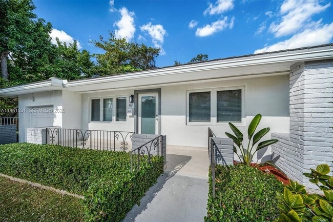 47 Oviedo Ave in Coral Gables, FL - Building Photo - Building Photo